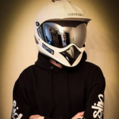 Максим Мельничук